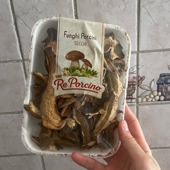 photo of Re porcino Funghi Porcini Secchi shared by @giuliettaveg on  18 Jun 2024 - review