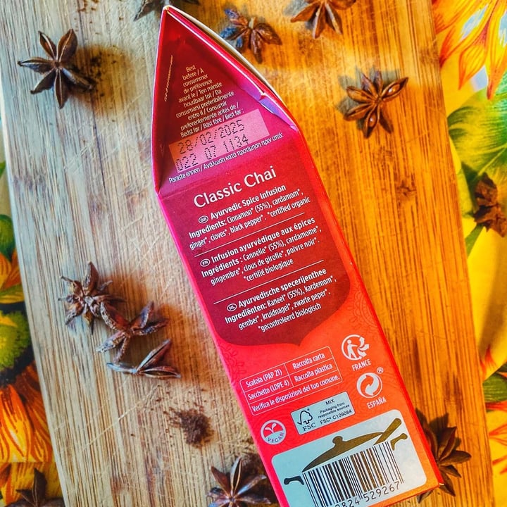 photo of Yogi Tea Organic Classic chai shared by @federicathewitch on  24 Sep 2023 - review