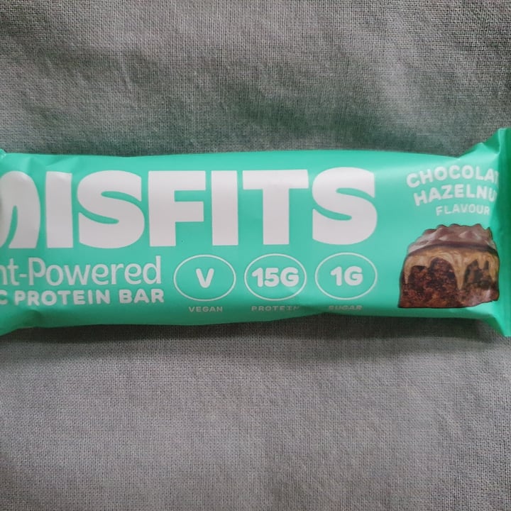 photo of Misfits Plant Based Chocolate Hazelnut shared by @siddharthjayaprakash on  01 Jan 2024 - review
