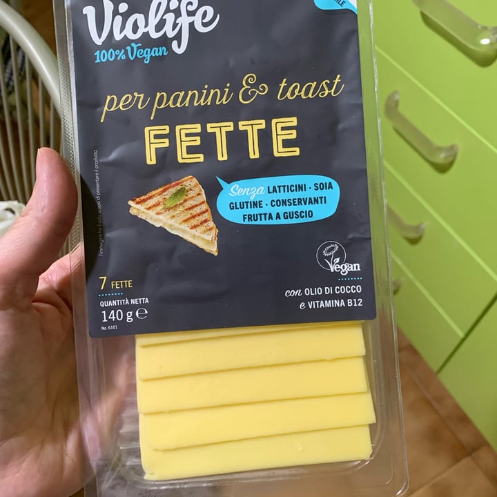 photo of Violife Fette per panini e toast shared by @coloratantonella on  18 Oct 2023 - review