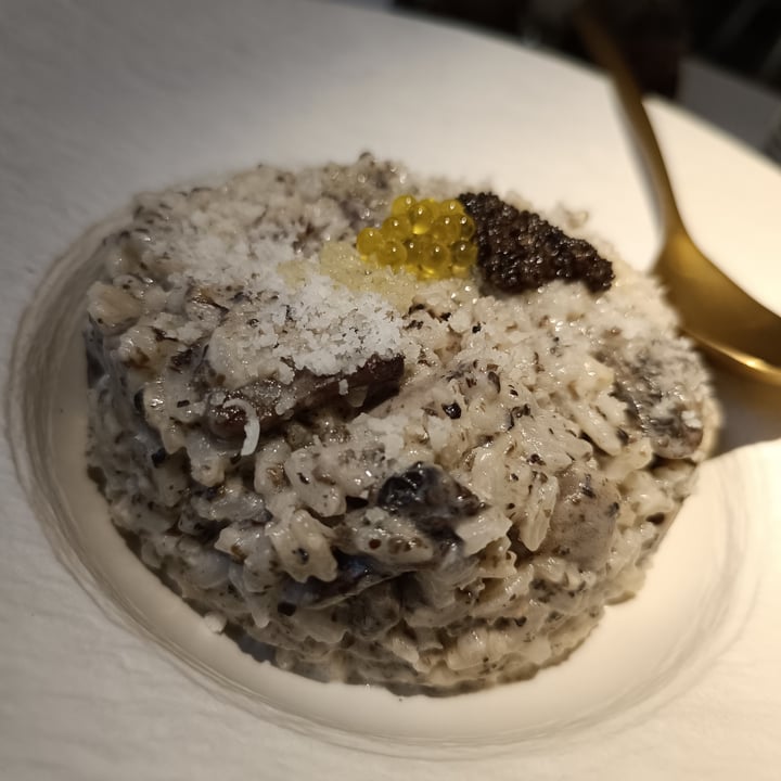 photo of Choose Ristorante Naturale Risotto tartufo shared by @angelesrocaz on  17 Sep 2023 - review