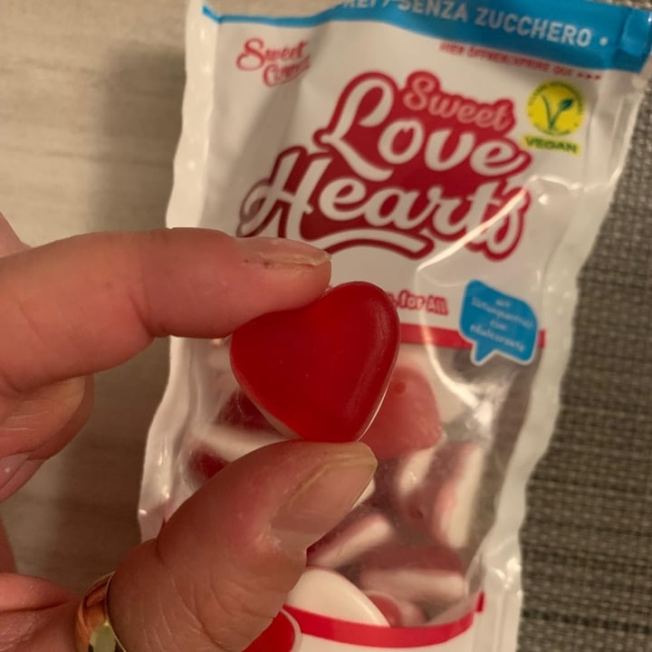 photo of Sweet corner Love Hearts shared by @chiarahakuna on  20 Apr 2024 - review
