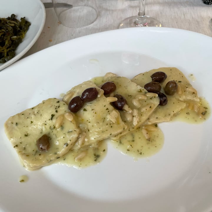 photo of da Gianni e Franca tofu alla ligure shared by @sottolapellepodcast on  01 Apr 2024 - review