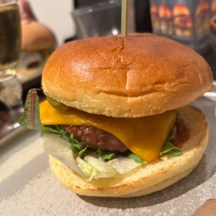 photo of Ellis Gourmet Burger - Ghent Beyond Burger shared by @acilegna on  25 Aug 2025 - review