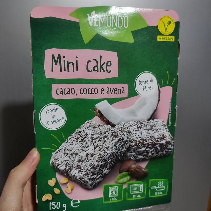 photo of Vemondo mini cake cacao cocco e avena shared by @scatolettadiceci on  03 May 2024 - review
