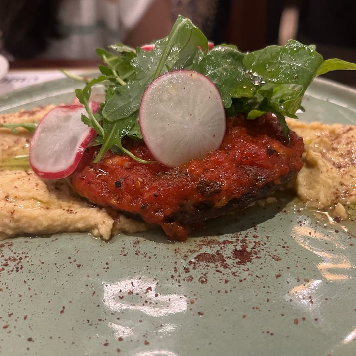 photo of Cultivate Cafe Whole roasted Portobello Mushroom with Sun-Dried Tomatoes, Onion, Sumac Spice served with Butterbean Mash shared by @soy-orbison on  21 Sep 2023 - review