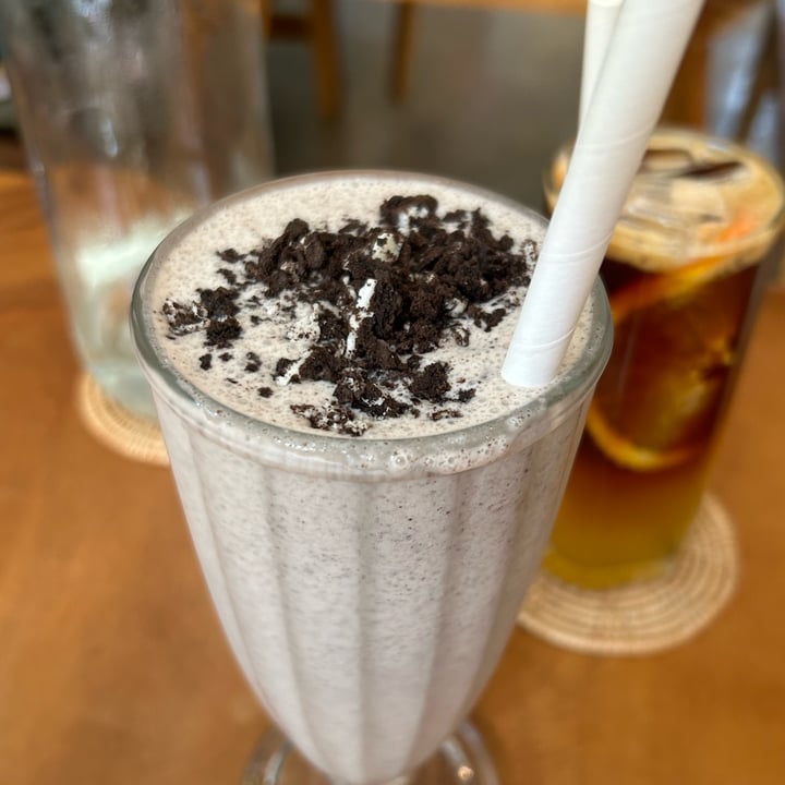 photo of Sundays Oreo Crumble Milkshake shared by @tiascaz on  30 Apr 2024 - review