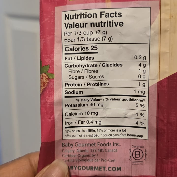 photo of Baby gourmet Strawberry Beet - Organic Quinoa and Lentil Puffed Snacks shared by @theveglife on  21 Jul 2025 - review