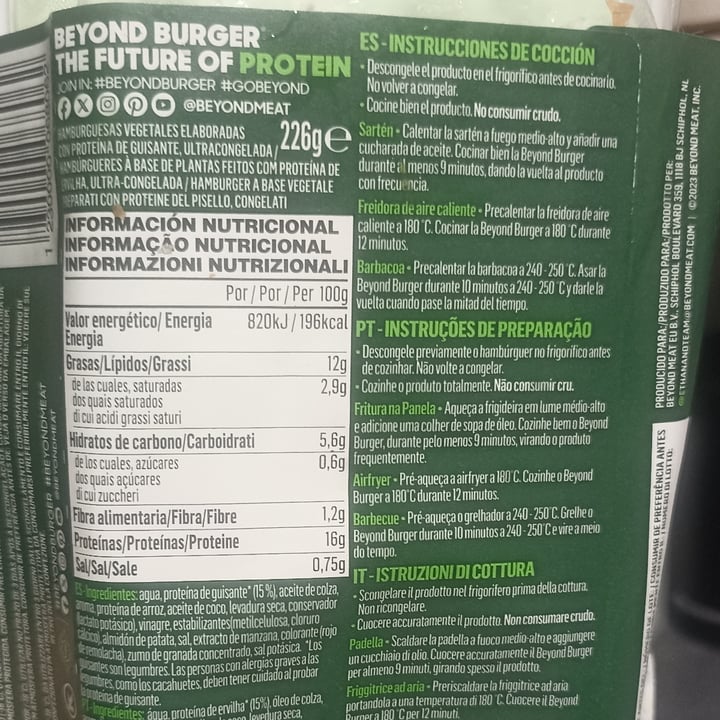 photo of Beyond Meat beyond burger shared by @leiremarcs on  20 Apr 2025 - review