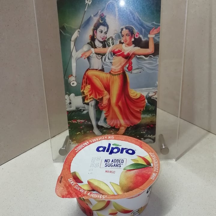 photo of Alpro No added sugars mango shared by @miocillo0 on  23 Aug 2023 - review