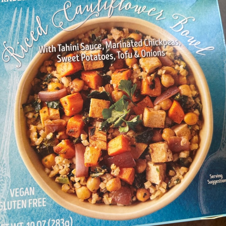 photo of Trader Joe's Riced Cauliflower Bowl shared by @esmevegana on  29 Sep 2025 - review