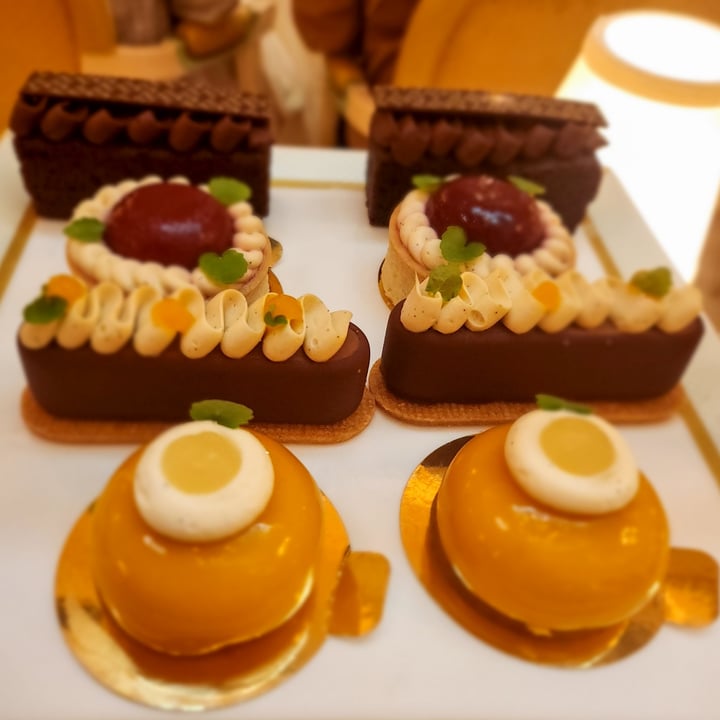 photo of The Ritz Restaurant afternoon tea vegan shared by @bojanazl on  02 Feb 2024 - review
