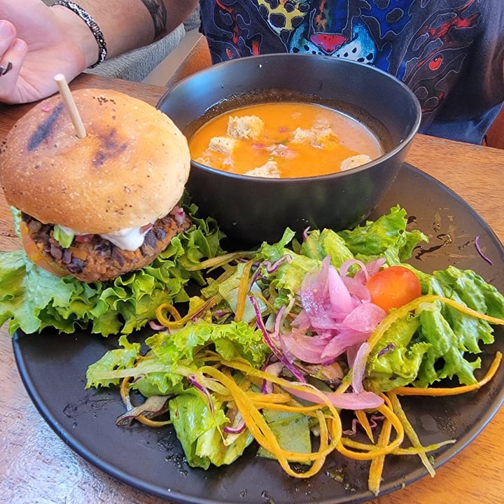 photo of Drift Lunch Special - Black Bean Burger, Gazpacho, Side Salad shared by @chrissydinardo on  11 Feb 2025 - review