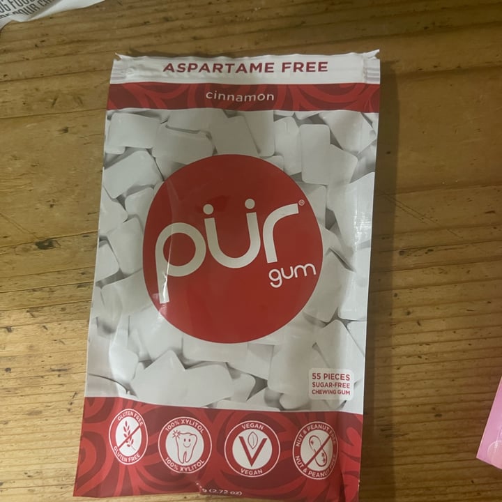 photo of pur Cinnamon gum shared by @veganshugah on  21 Aug 2023 - review
