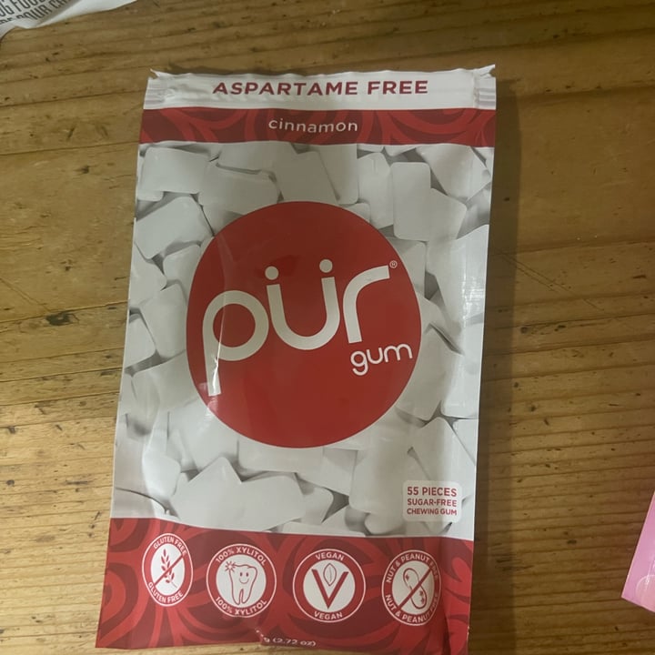 photo of PÜR Gum Cinnamon gum shared by @veganshugah on  21 Aug 2023 - review