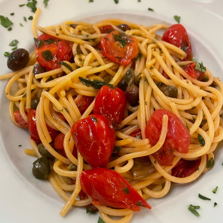 photo of Volemose Bene Rosticceria Romana Spaghetti Volemose Bene shared by @sottolapellepodcast on  27 Sep 2025 - review