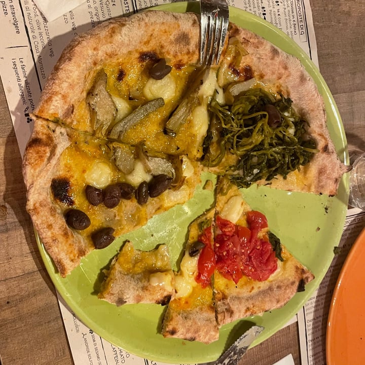 photo of Gazebo Pizzeria Artigianale Four Vegan shared by @infermieragreen on  25 Nov 2023 - review