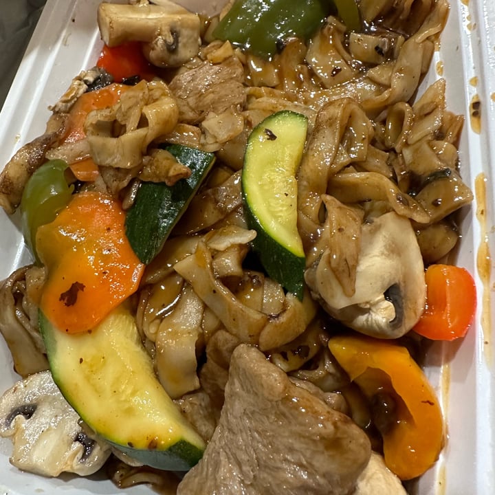 photo of Buddha's GENERAL TAO'S VEGGIE CHICKEN shared by @vannyrev on  12 Sep 2023 - review