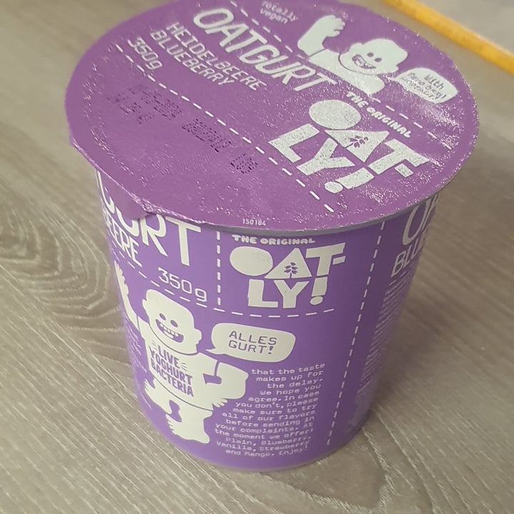 photo of Oatly havergurt Bosbes shared by @romantrick on  15 May 2024 - review