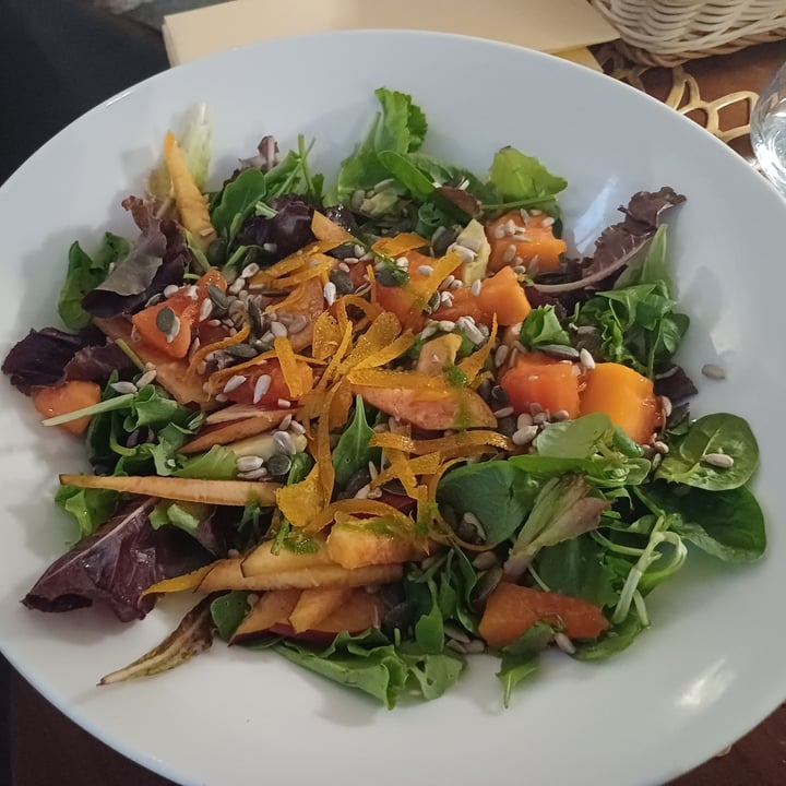 photo of The Margutta veggy food & art Insalata shared by @frainno on  14 Aug 2024 - review