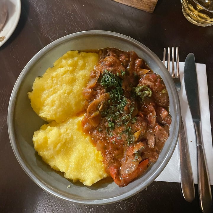 photo of Caru' cu Bere polenta con funghi shared by @gsara on  28 Dec 2024 - review