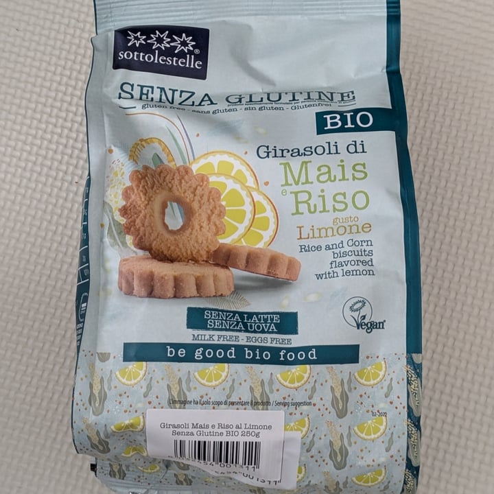 photo of Sottolestelle bio girasoli di mais e riso gusto limone shared by @izumi on  12 Apr 2025 - review