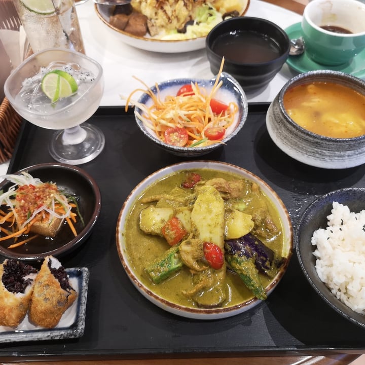 photo of Greendot Plus green curry bento set shared by @synthwave0470 on  24 Apr 2024 - review
