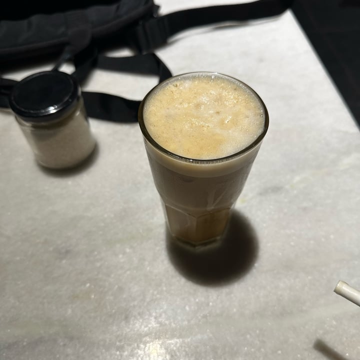 photo of BREAD & CHOCOLATE PONDICHERRY Vegan Iced Cold Coffee shared by @arjun04 on  06 Oct 2024 - review