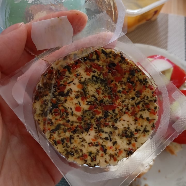 photo of Happy Cheeze Streichkäse Griechische Kräuter shared by @gwenda on  24 Aug 2025 - review