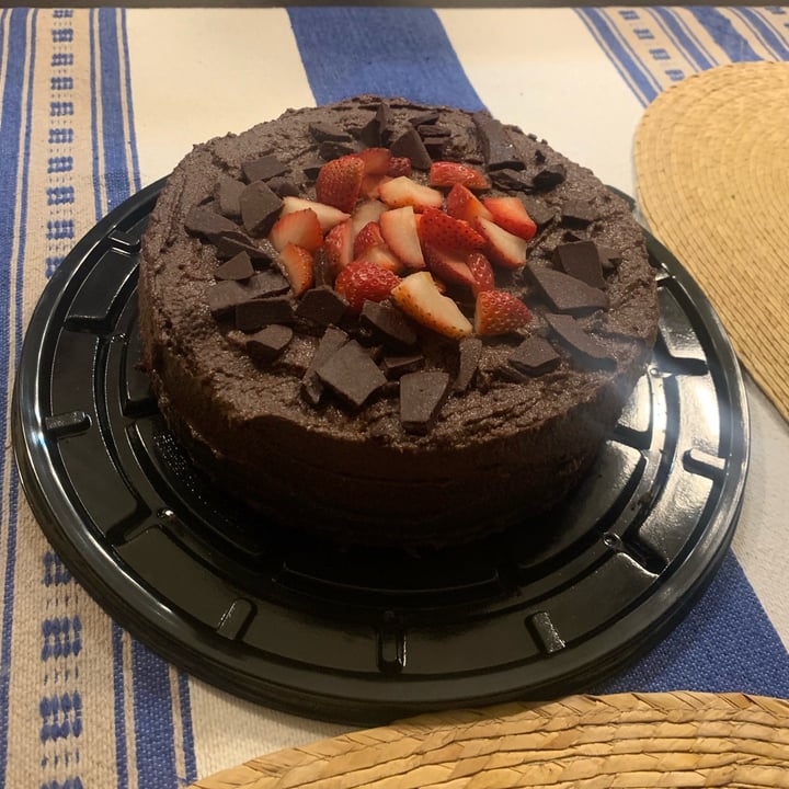 photo of Primitivo Vegan Cakes Pastel de chocolate shared by @happycoconut2004 on  27 Dec 2023 - review