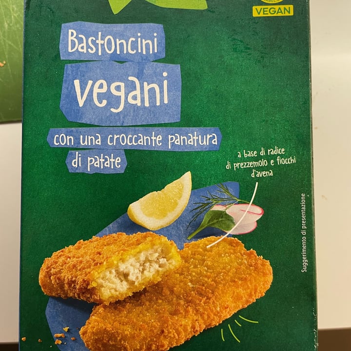 photo of Vemondo bastoncini vegani shared by @robertopaolo on  15 Feb 2024 - review