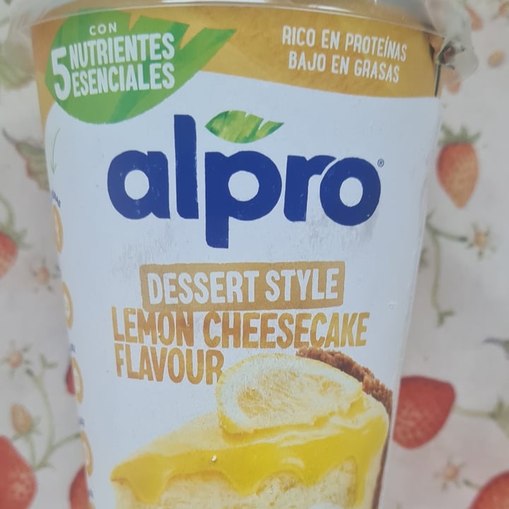 photo of Alpro Lemon Cheesecake Flavour Yoghurt shared by @oierland on  22 Jun 2025 - review