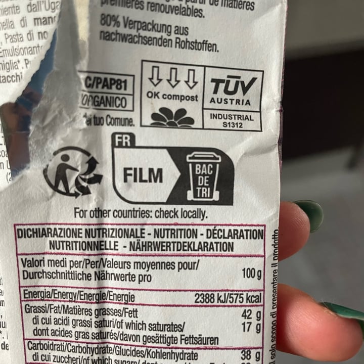 photo of Vanini cioccolato Fondente 56% Bio con Mandorle e Sale di Sicilia shared by @cri2 on  27 Aug 2025 - review