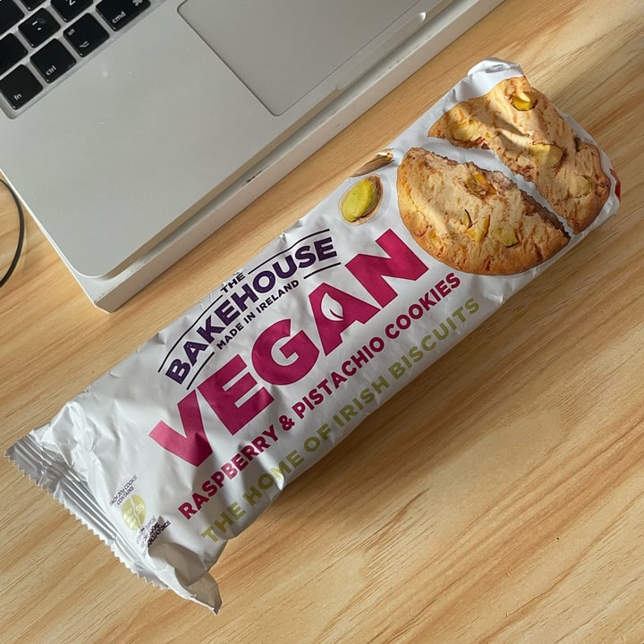 photo of The Bakehouse Vegan Raspberry & Pistachio cookies shared by @salsedine on  11 Sep 2025 - review