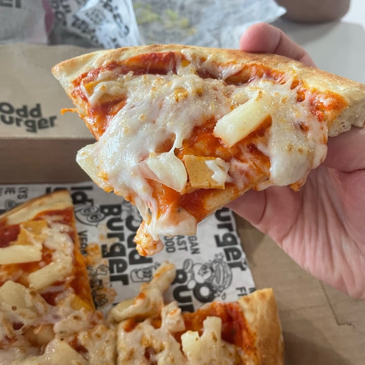 photo of Odd Burger Hawaiin Pizza shared by @smsilly on  05 Jul 2025 - review