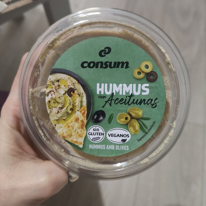 photo of Consum Hummus con aceitunas shared by @emedemo on  30 Nov 2023 - review
