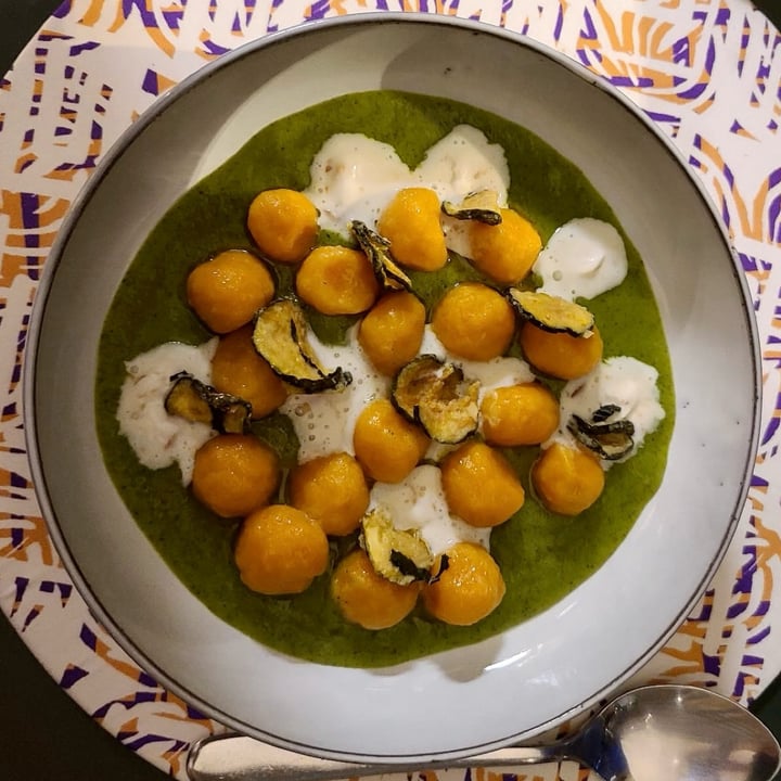 photo of Osteria La Gatta Matta Chicche Di Patate Dolci, Crema Di Mandorle, Zucchine shared by @sofiacoruzzi on  21 Jun 2024 - review
