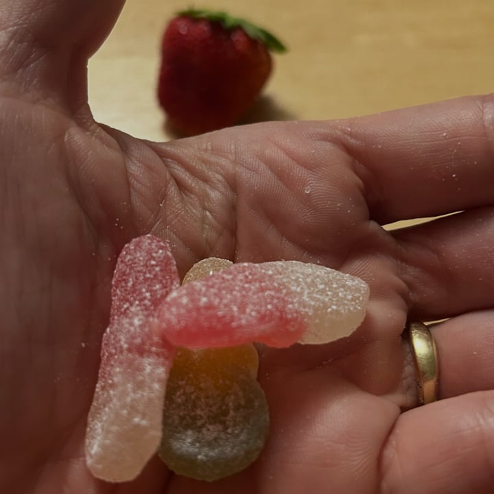 photo of Bonbon Vegan Fruity Popsicles shared by @maryanarch on  14 Aug 2025 - review