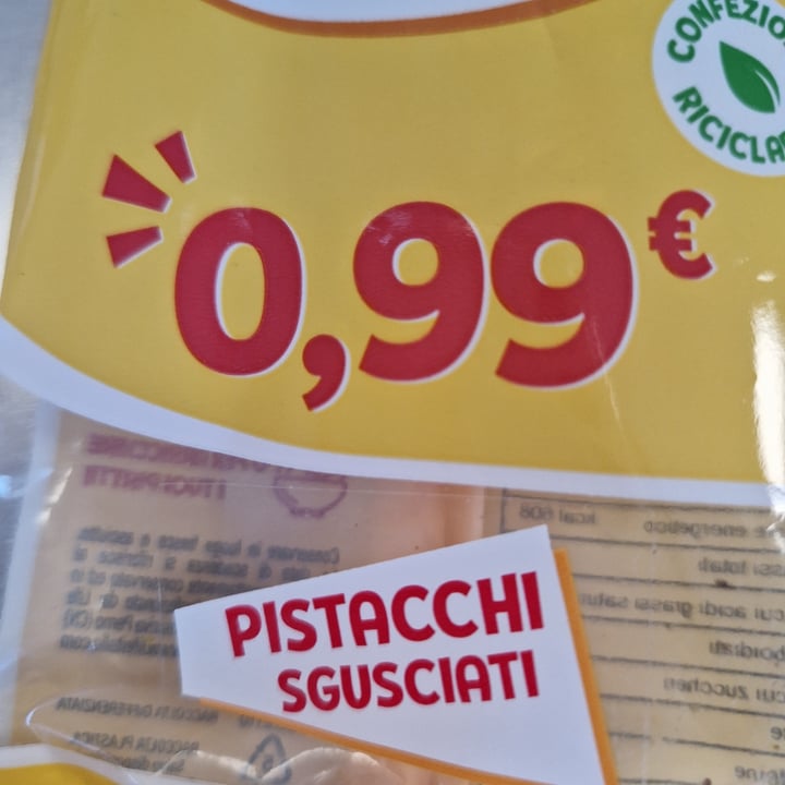 photo of Life Pistacchi sgusciati shared by @paolynas on  23 Jan 2024 - review
