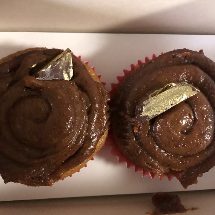 photo of Borges Baker - Das delícias da vida Cupcake Café com Chocolate shared by @paulaliro on  22 Apr 2024 - review