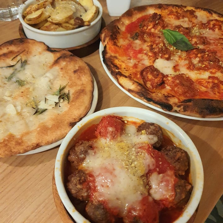 photo of Purezza - Vegan Pizza Camden The One And Only, Parmigiana Party shared by @limespickmeup on  23 Sep 2023 - review