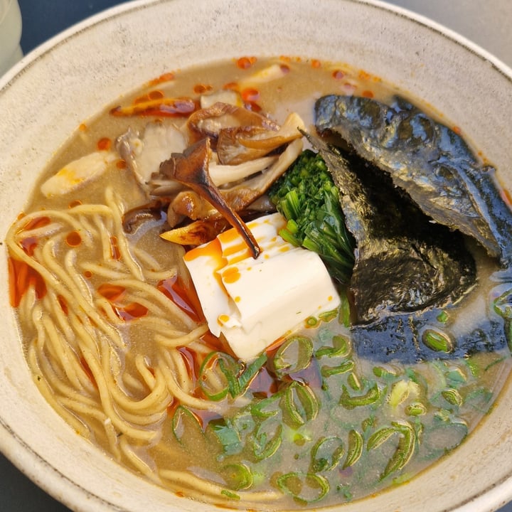 photo of MAKA Ramen Miso Almond Ramen shared by @vanpanda on  10 Sep 2023 - review