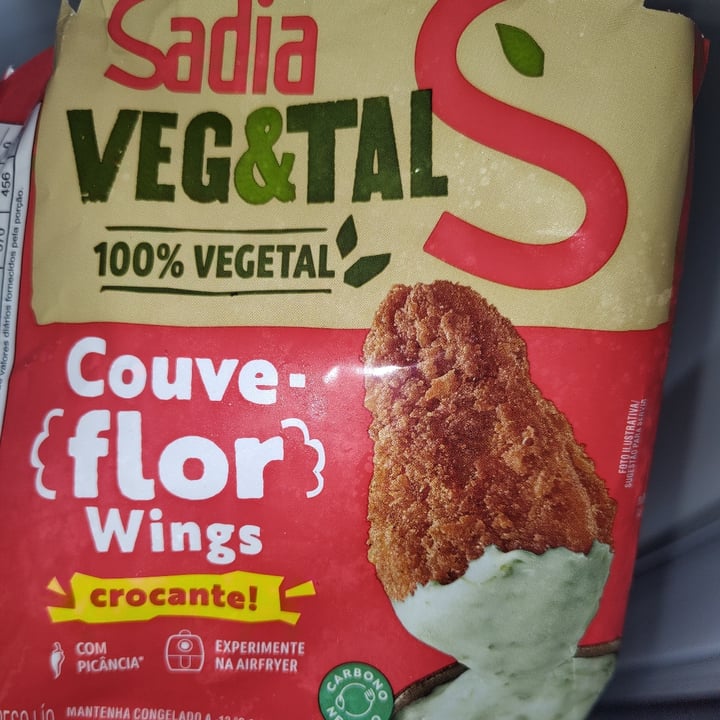 photo of Sadia couve flor wings shared by @iveverouchis on  03 Feb 2024 - review