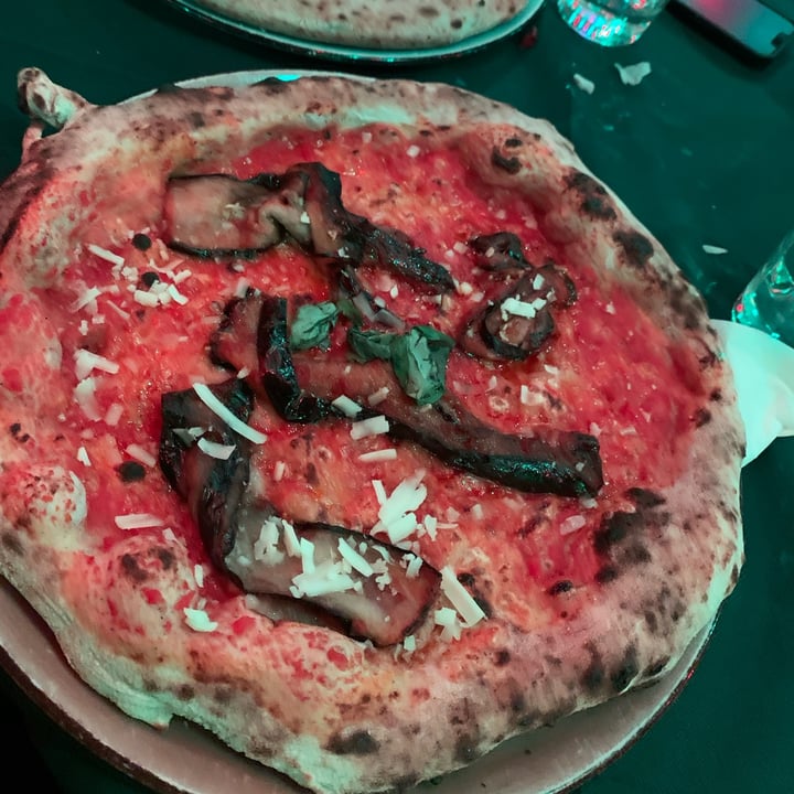 photo of Piperita pizza koala vegan shared by @valeriapugliese on  18 Feb 2024 - review