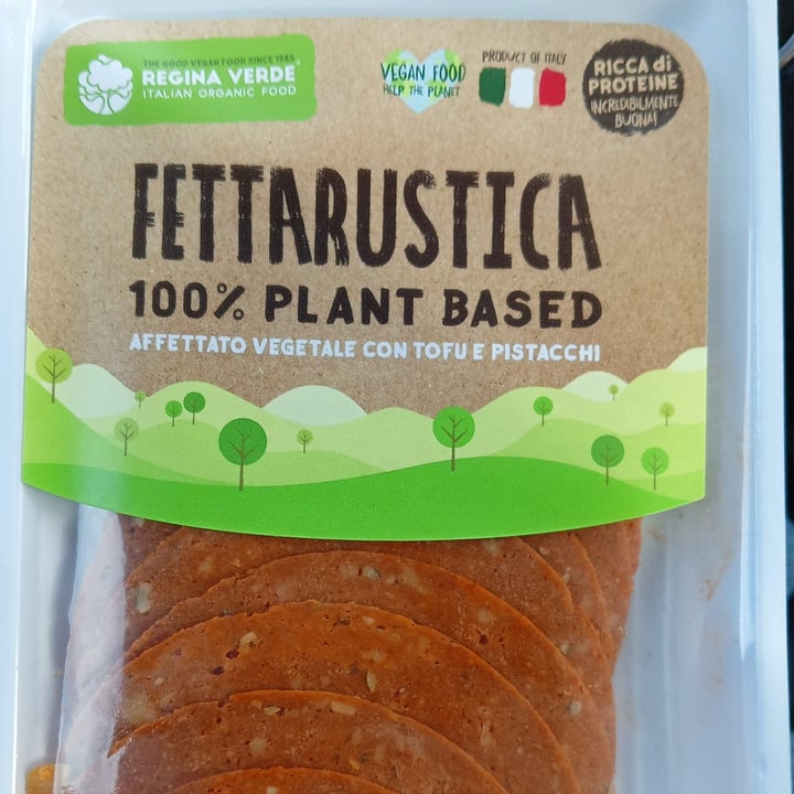 photo of Regina Verde Fettarustica con tofu e pistacchi shared by @alicevee on  20 Dec 2023 - review