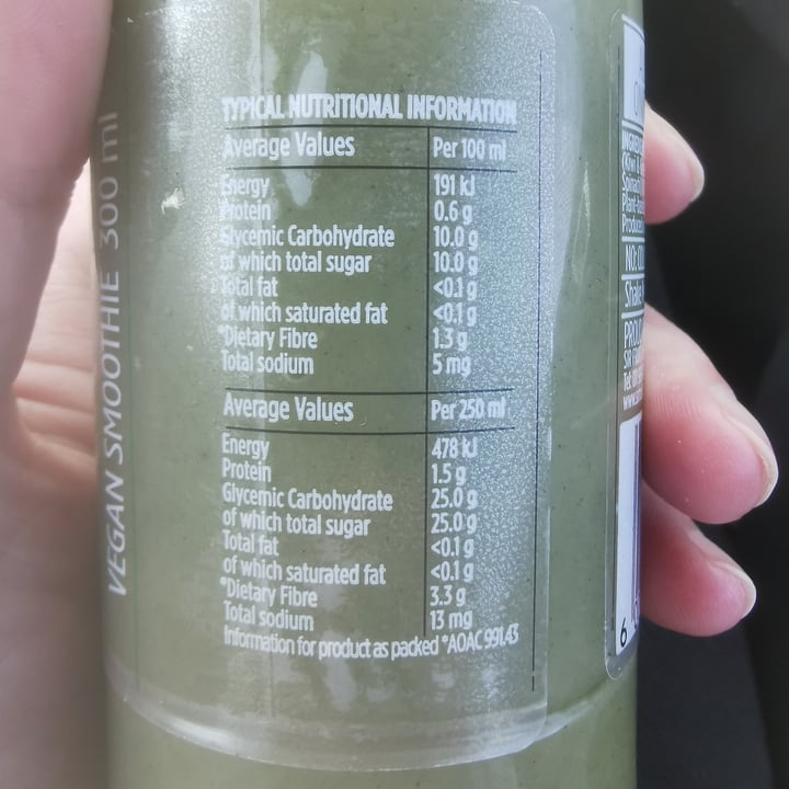 photo of Sir Fruit Oatmilk Green Smoothie shared by @plant-based-bianca on  08 Sep 2023 - review