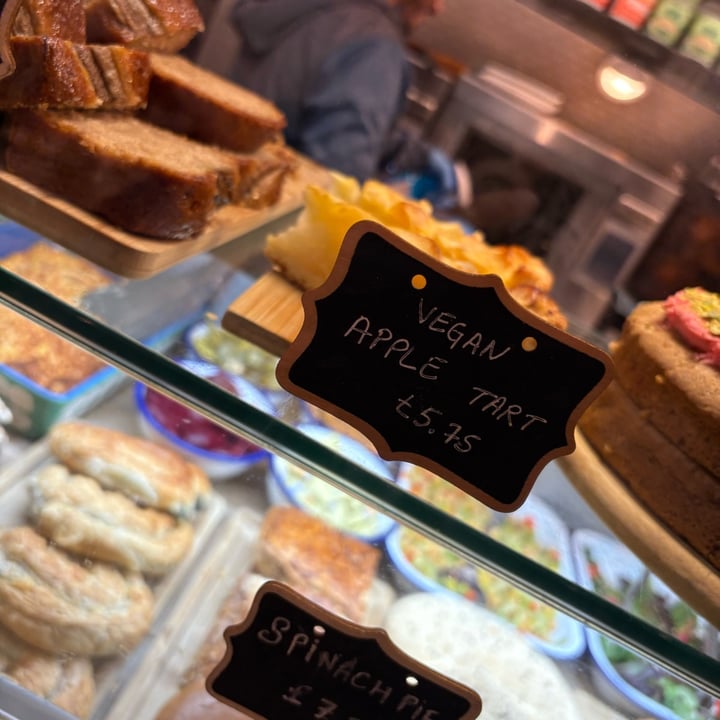 photo of Tide Tables Cafe vegan apple tart shared by @fxk on  07 Oct 2025 - review