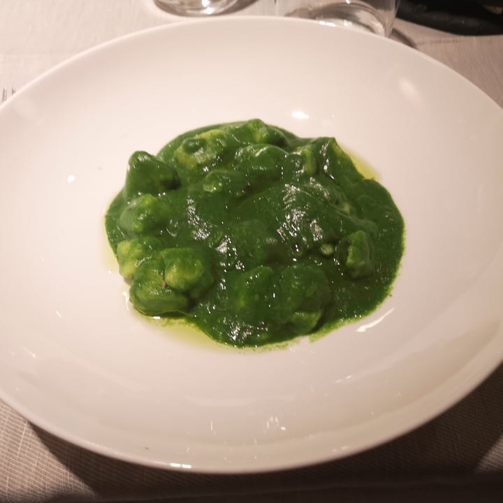 photo of La Finestra gnocchi di patate vegan shared by @aleveganfoodlover on  11 May 2024 - review