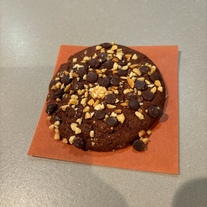 photo of Rhythm 108 Chocolate peanut butter cookie shared by @bolpar12 on  07 May 2024 - review