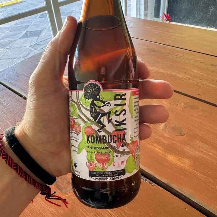 photo of Veggie Happy Kombucha Fresa Kiwi shared by @eatyourgreens on  26 Mar 2024 - review